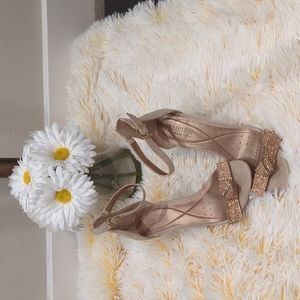 ❣️👠❣️Kenneth Cole Reaction® Smashful 3 ❣️👠❣️